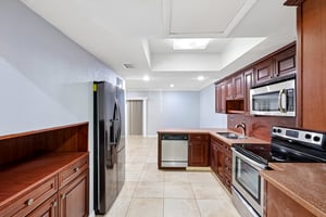 Ann Lee Ln-S1706-018.jpg