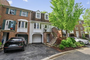  Photo 0