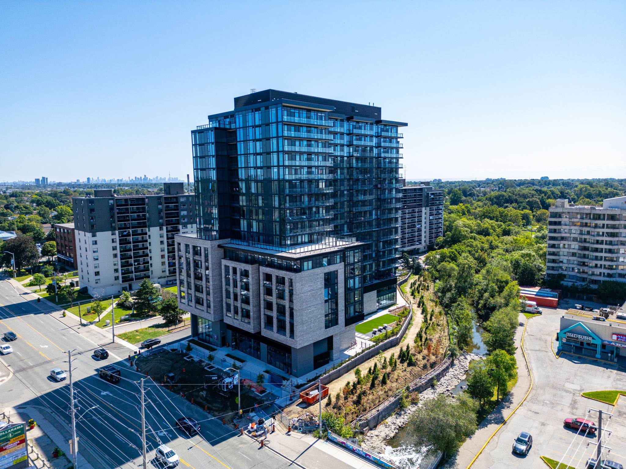 Mississauga property showcase — delivered property photograph 3