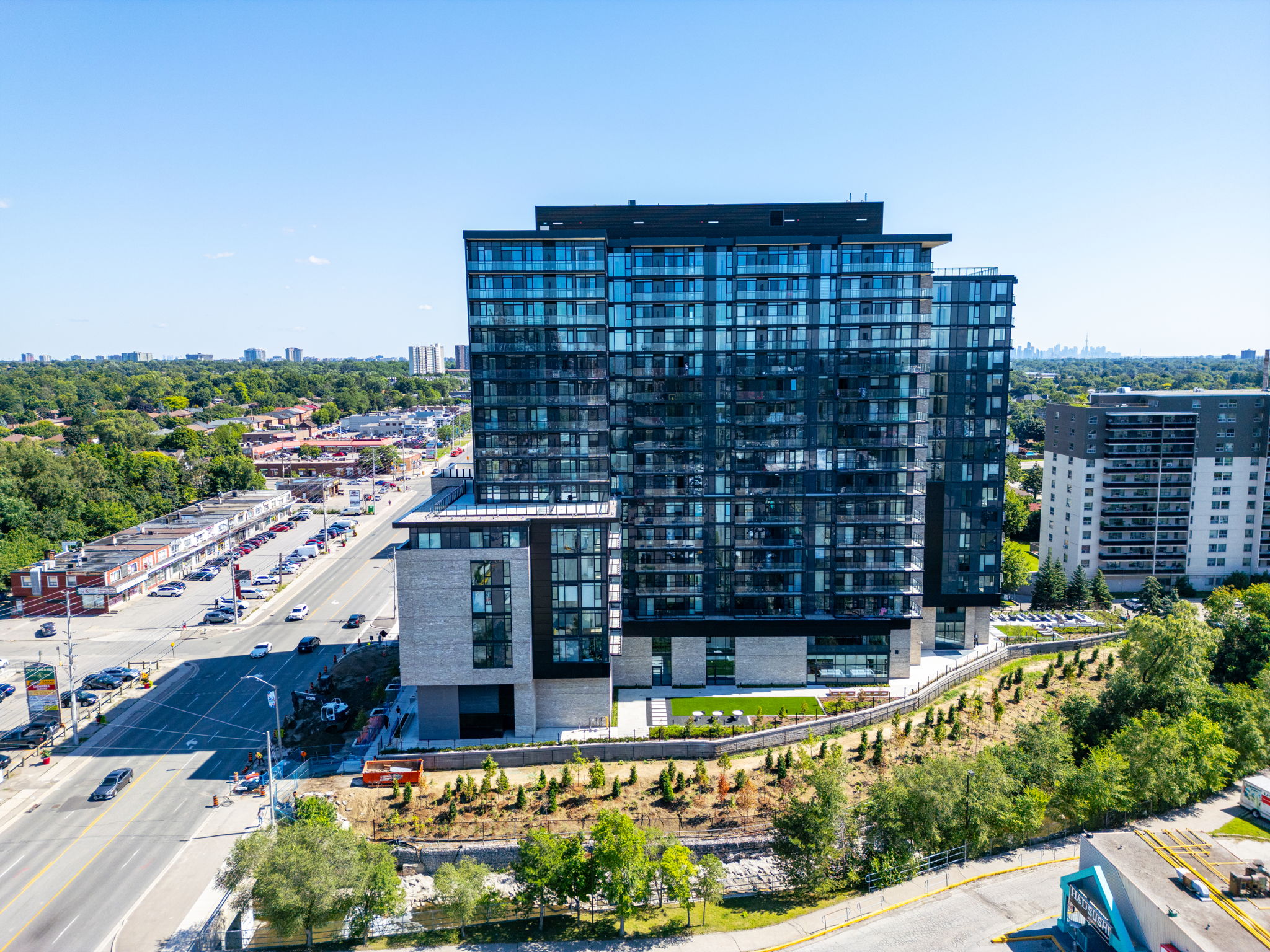 Mississauga property showcase — delivered property photograph 4