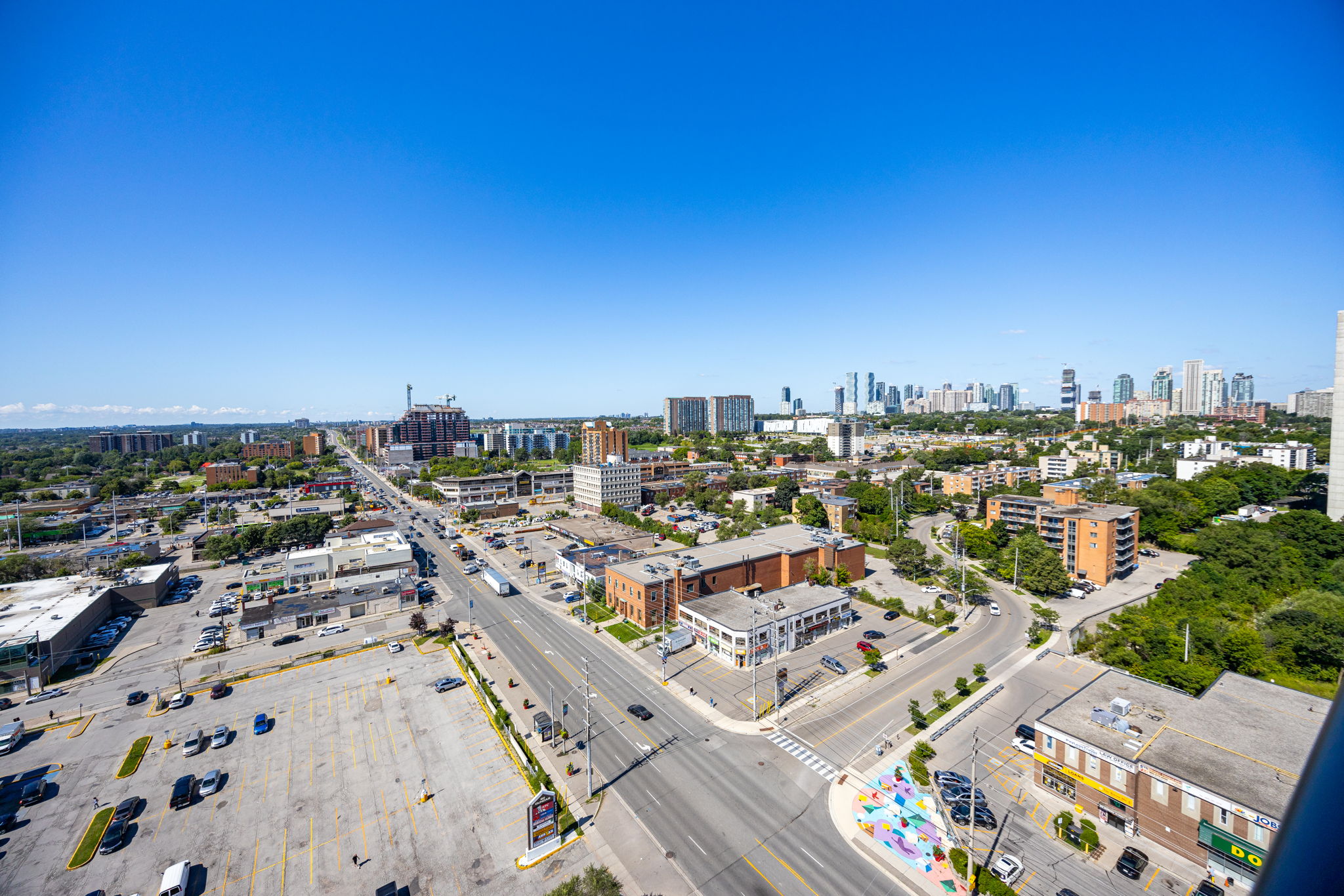 Mississauga property showcase — delivered property photograph 30
