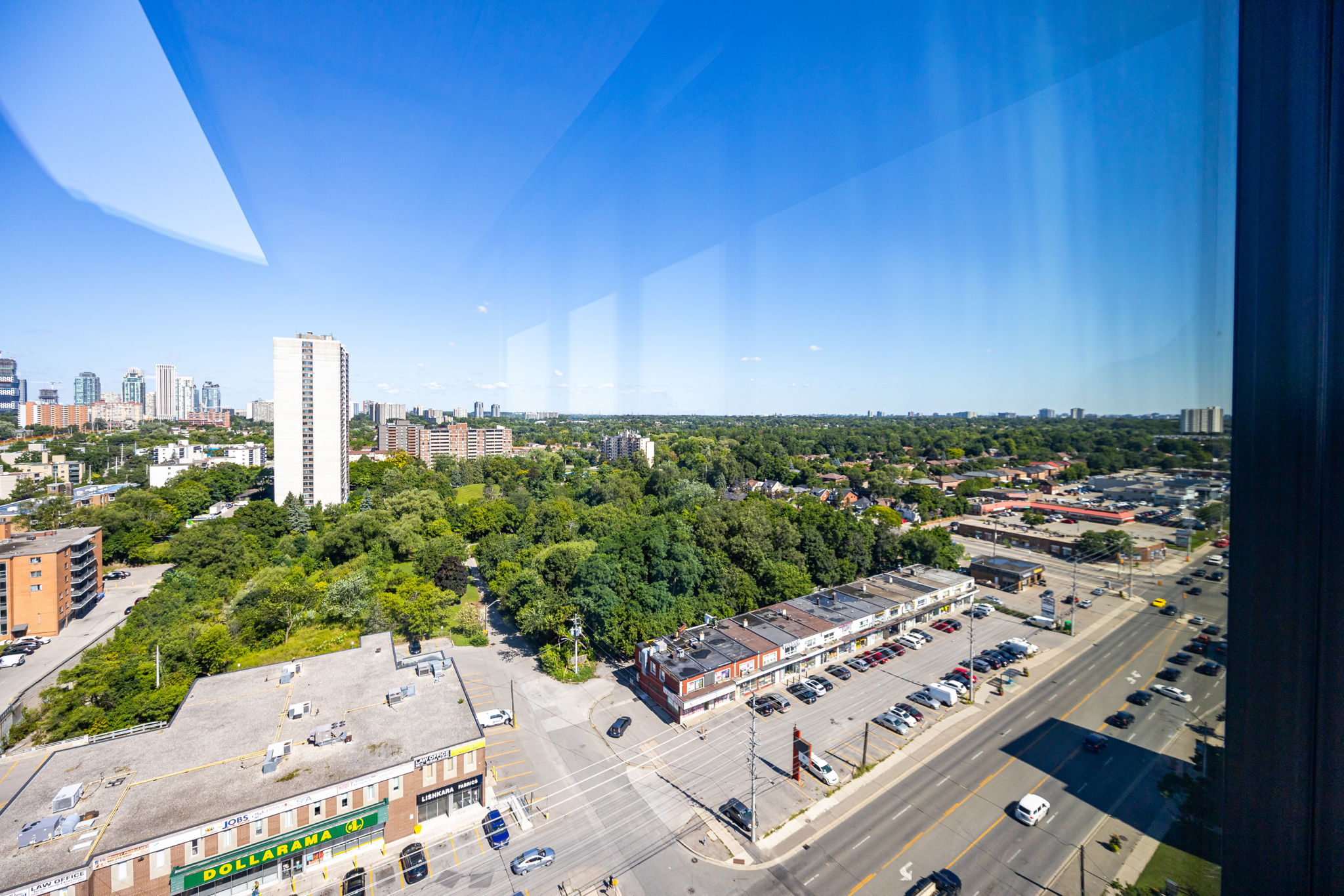 Mississauga property showcase — delivered property photograph 33