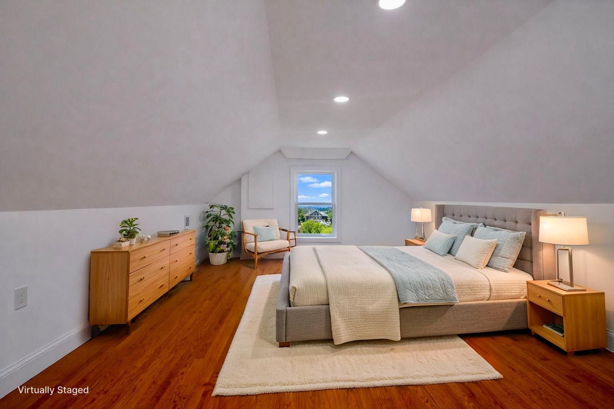 CA821D7C-7609-4E4F-A3ED-E5619E4E16D5 virtually staged.jpeg