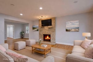 1D7A8924-5667-46C4-AD5D-2CFEE961A5C2 virtually staged.jpeg