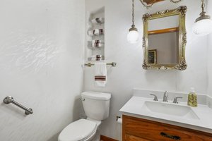  Photo 36