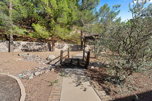  Photo 47