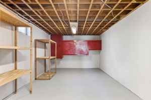 16_Interior