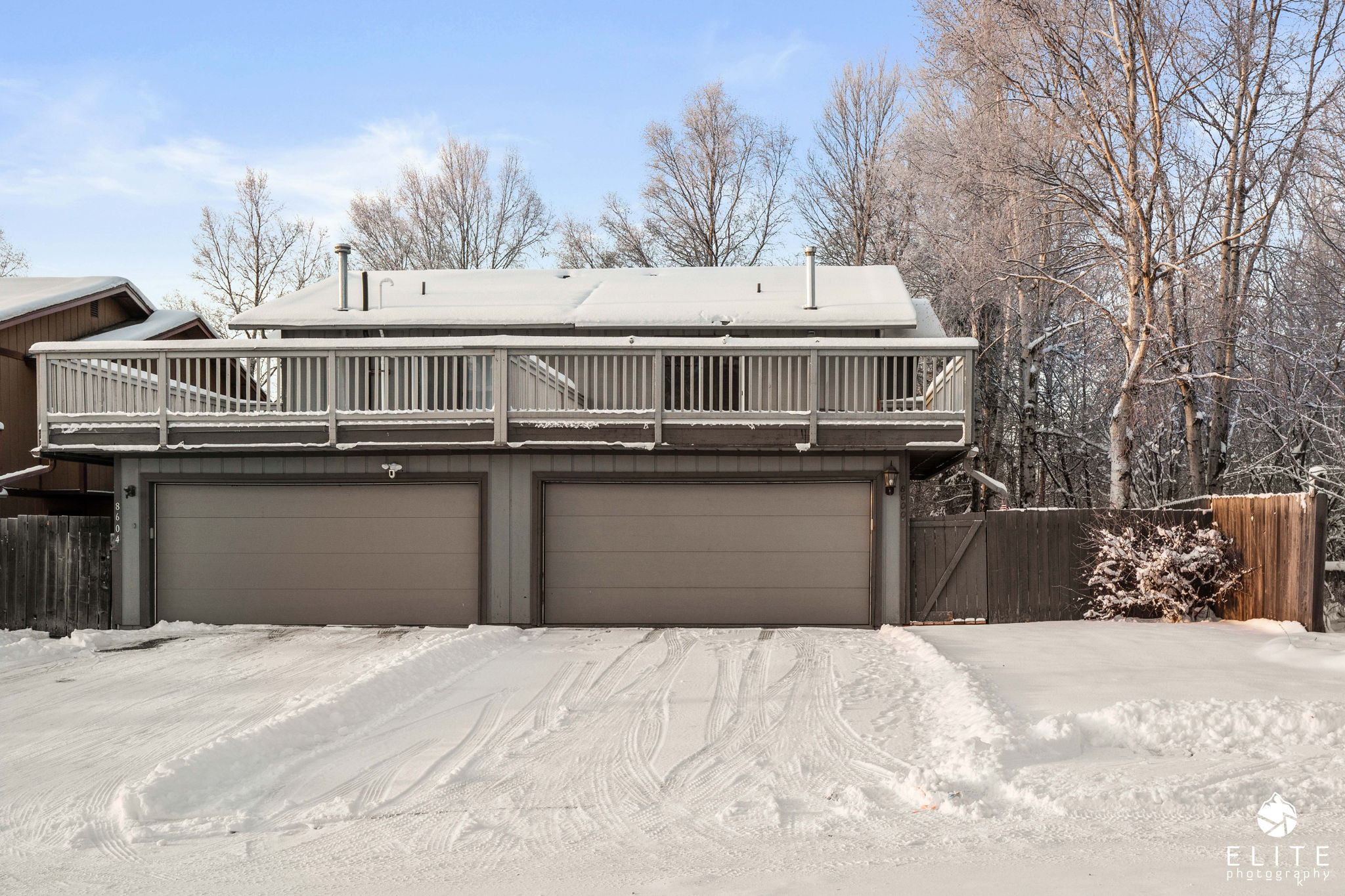 8600 Blackberry St, Anchorage, AK 99502 Elite Photography Alaska