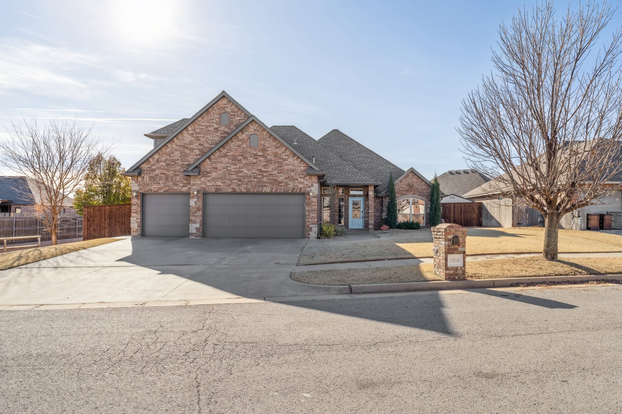 8600 NW 111th St_001.jpg