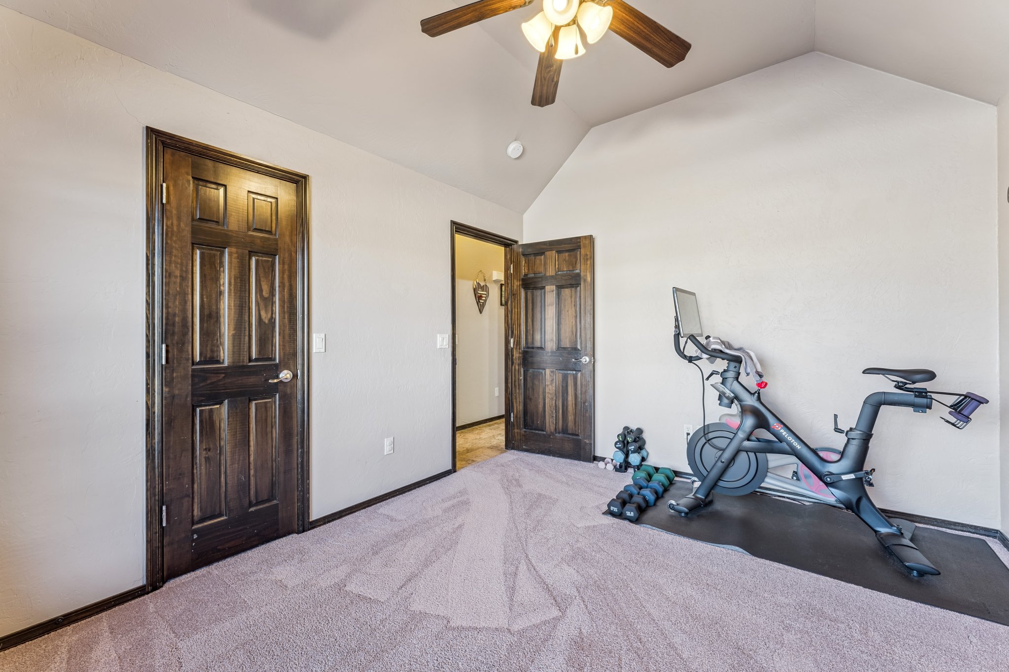 8600 NW 111th St_042.jpg