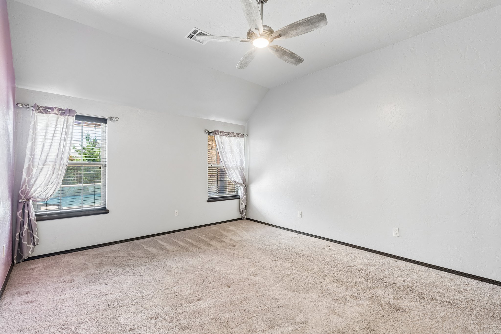 8600 NW 111th St_025 (2).jpg