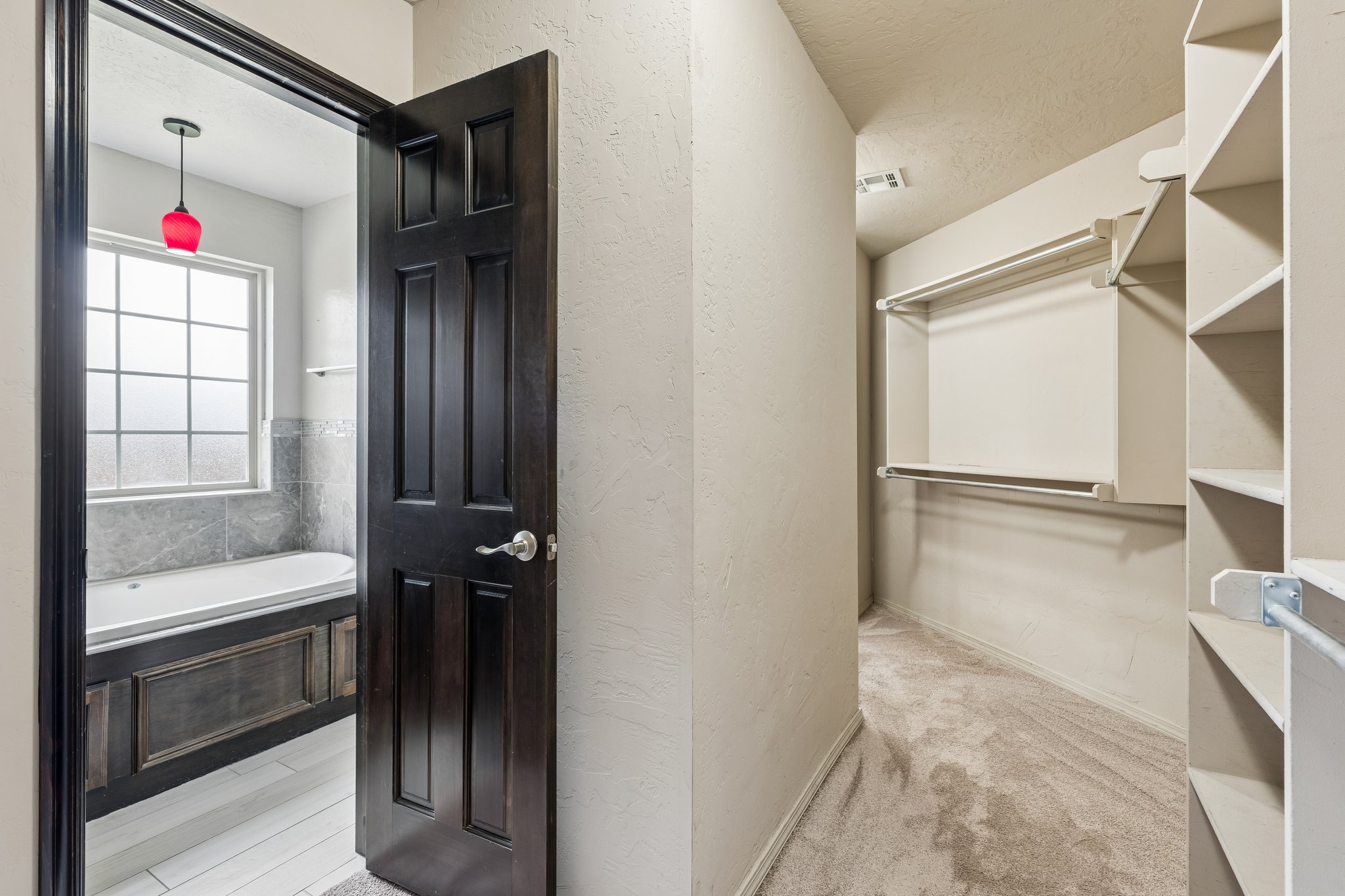 8600 NW 111th St_032 (2).jpg