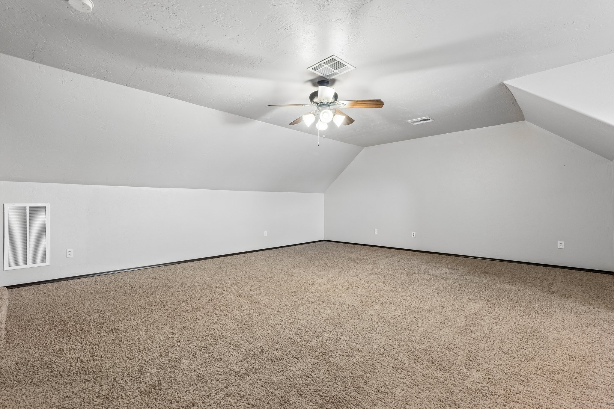8600 NW 111th St_034 (2).jpg