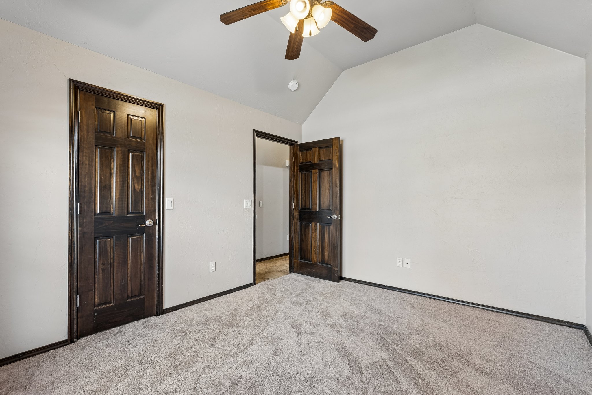 8600 NW 111th St_052 (2).jpg