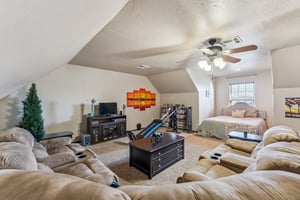 8600 NW 111th St_015.jpg