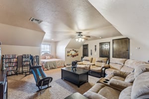 8600 NW 111th St_017.jpg