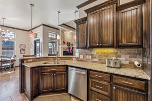 8600 NW 111th St_021.jpg