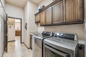 8600 NW 111th St_044.jpg