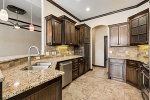 8600 NW 111th St_015 (2).jpg