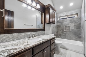 8600 NW 111th St_045 (2).jpg
