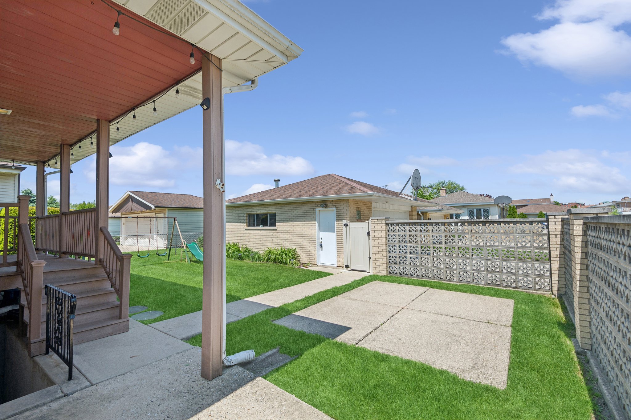 8600 W Ainslie St_021.jpg