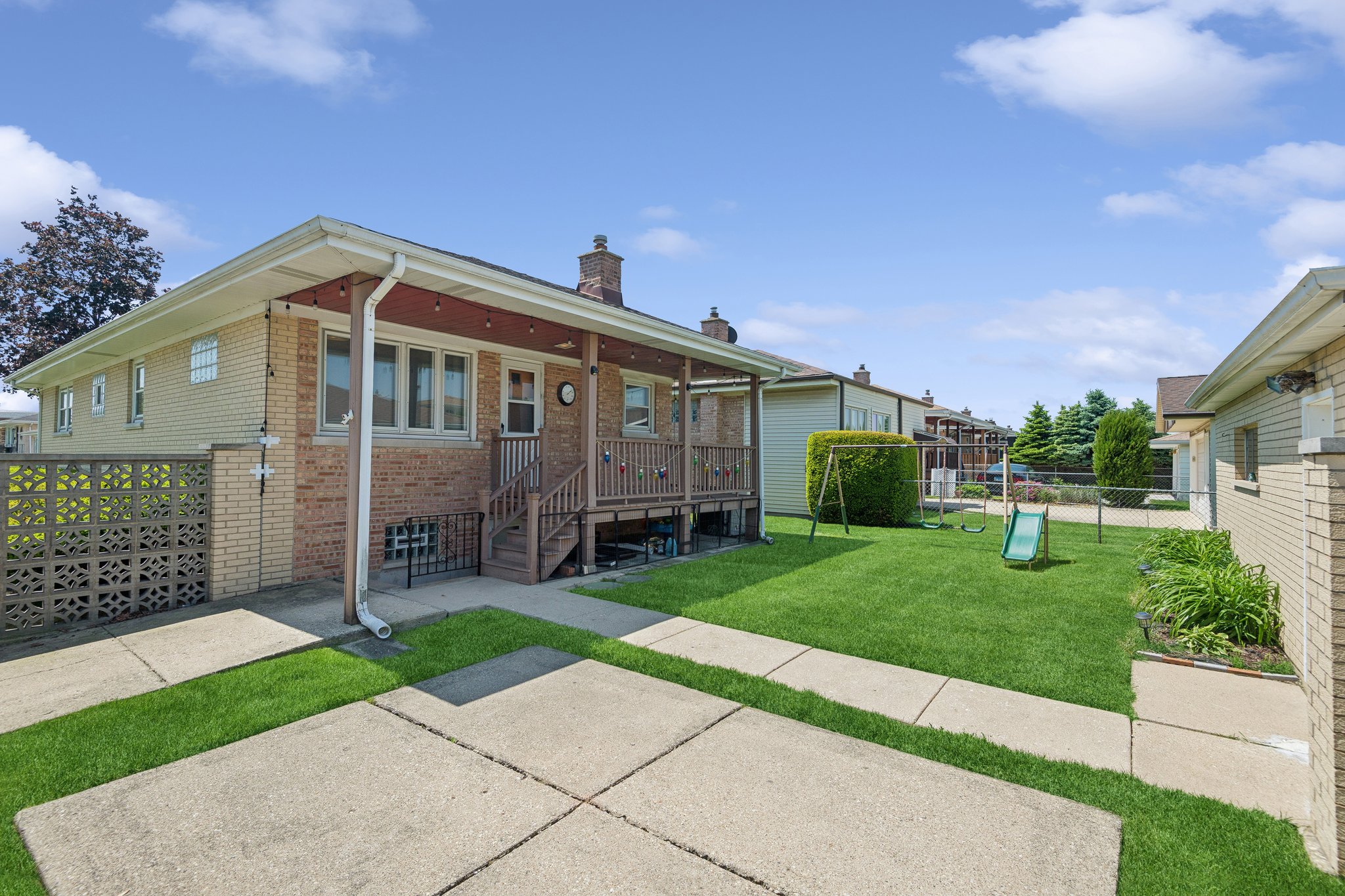 8600 W Ainslie St_022.jpg