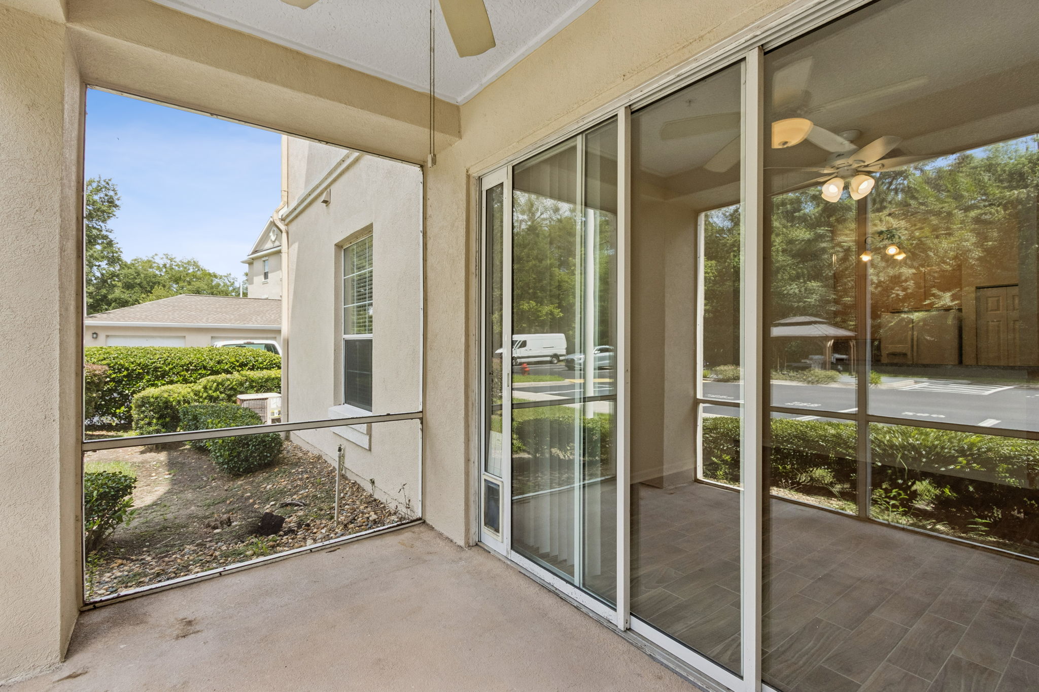 Screened-in Porch