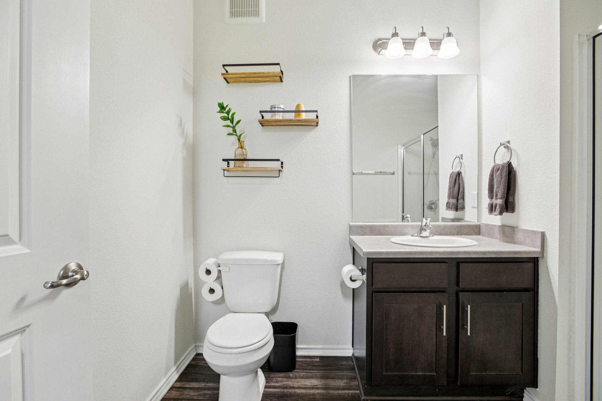 West Gate Blvd unit 4104-S0302-034.jpg