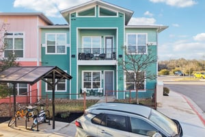 West Gate Blvd unit 4104-S0302-001.jpg