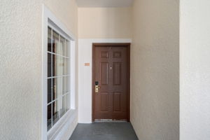  Photo 0