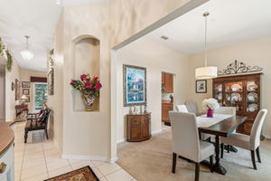 Foyer/Dining Room