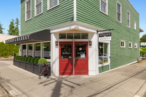 Kitchen & Market near Medina Beach Park