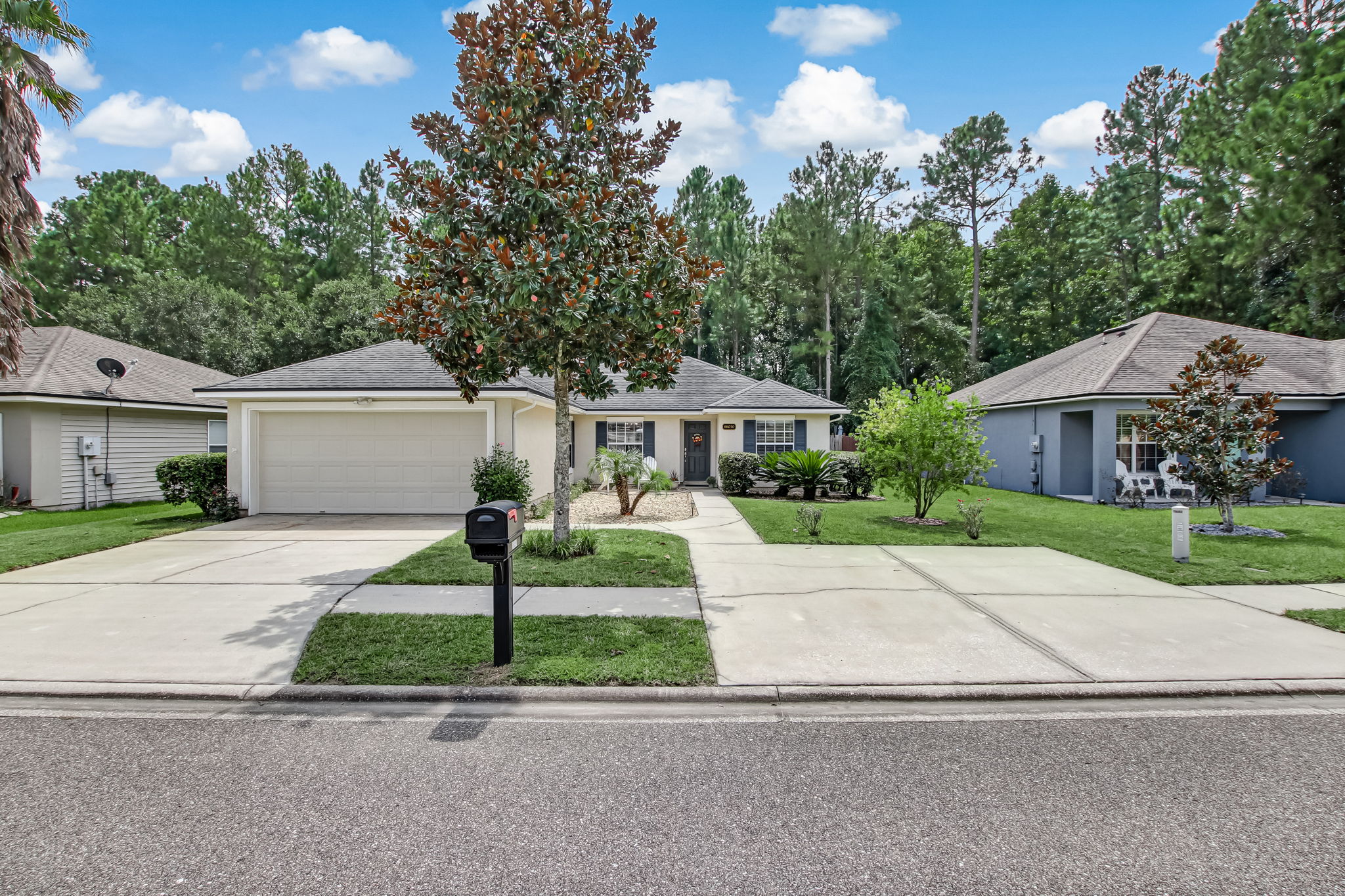Welcome to 86050 Venetian Avenue