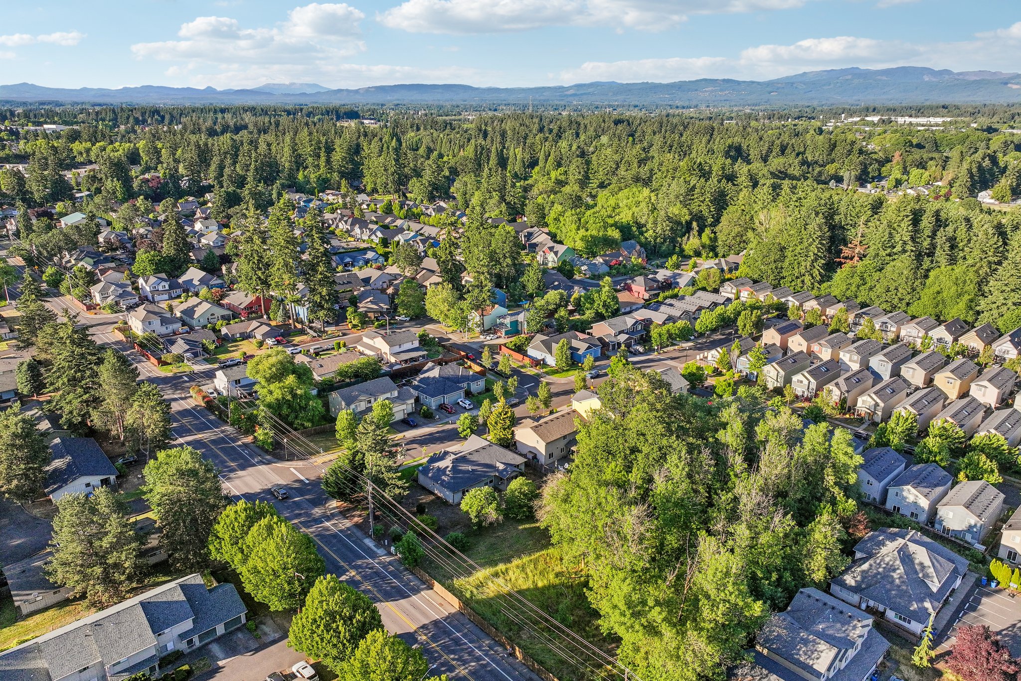 NE 28th Way-S1106-074.jpg
