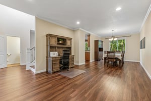 NE 28th Way-S1106-015.jpg