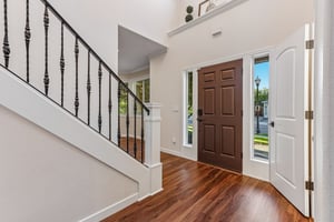 NE 28th Way-S1106-029.jpg
