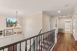 NE 28th Way-S1106-032.jpg