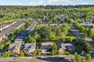 NE 28th Way-S1106-076.jpg