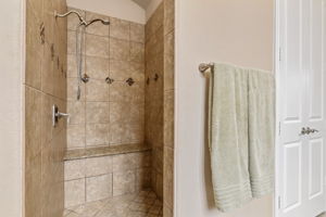 021-Master Bath-FULL