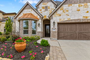 003-Front Exterior-FULL