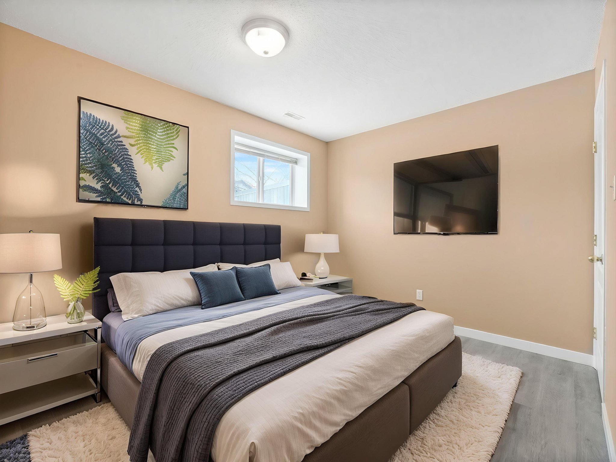 VX- Interior Image - (35) virtually staged.jpeg