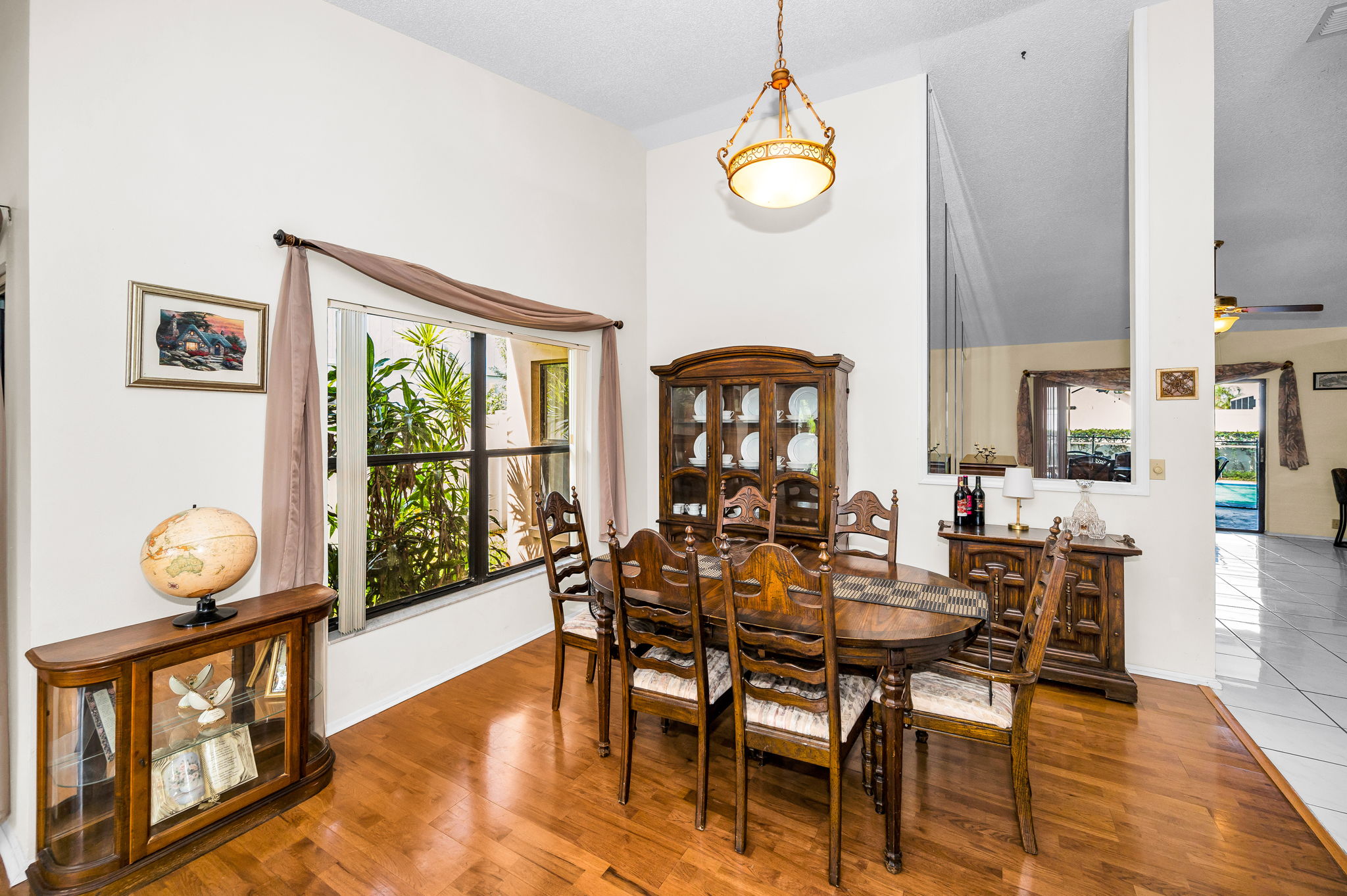 Dining Room1