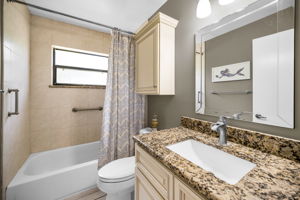 Bathroom2