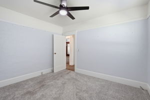 014_F8_861 70th Ave