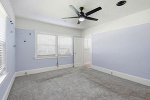 016_F8_861 70th Ave