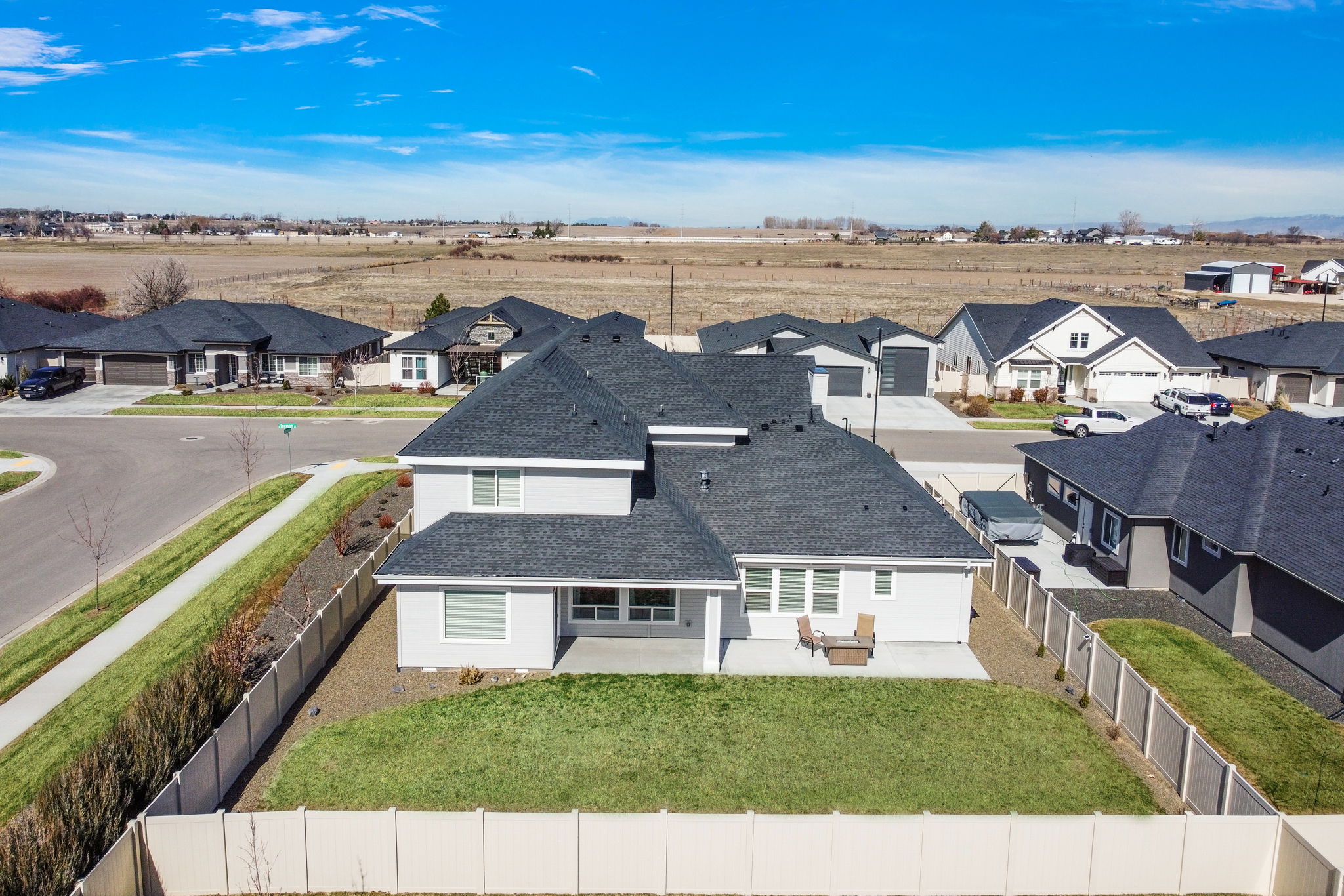 FULLY FENCED/LANDSCAPED