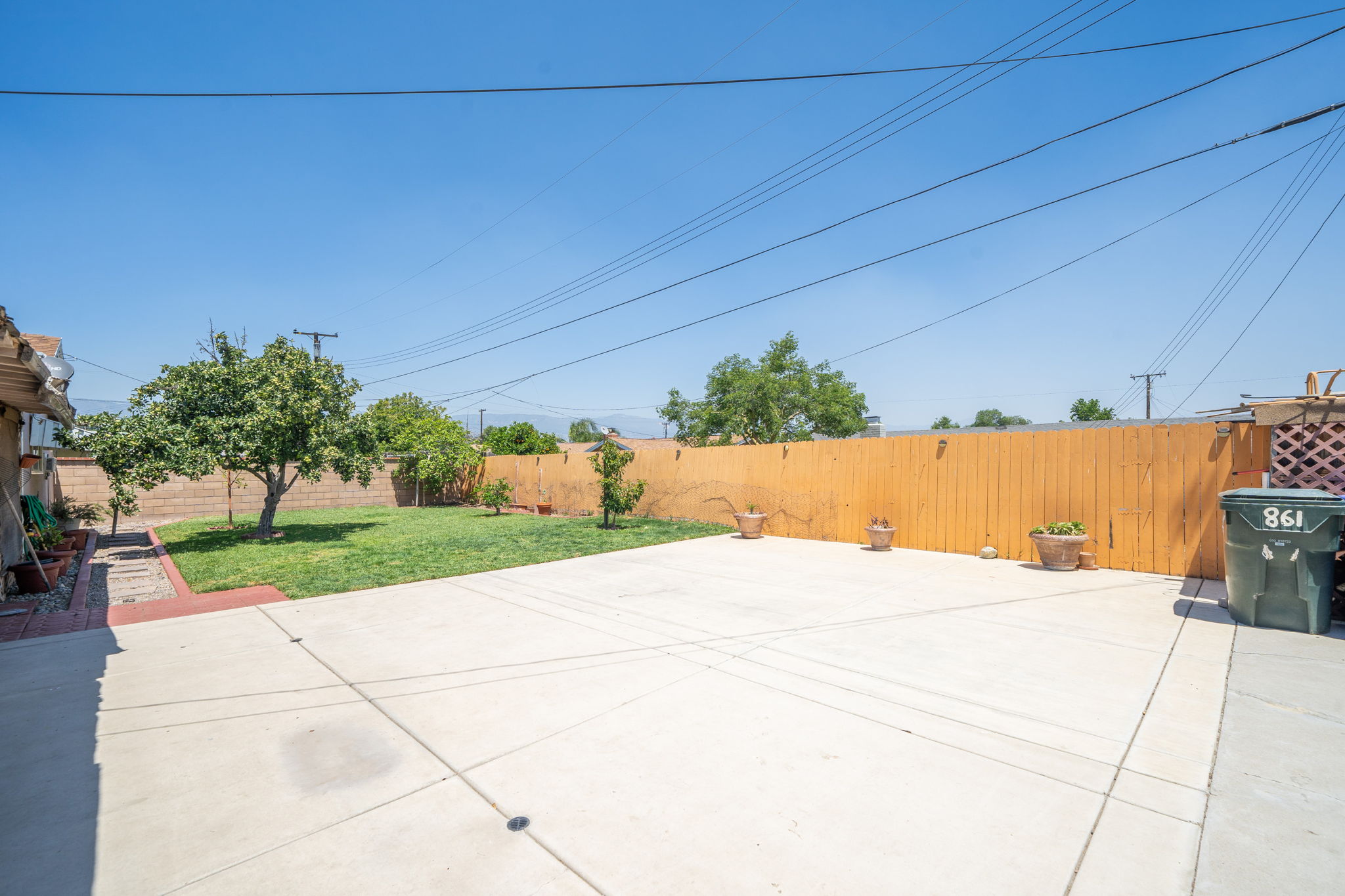  861 N Meridian Ave, San Bernardino, CA 92410, US Photo 26