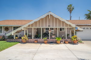  861 N Meridian Ave, San Bernardino, CA 92410, US Photo 3