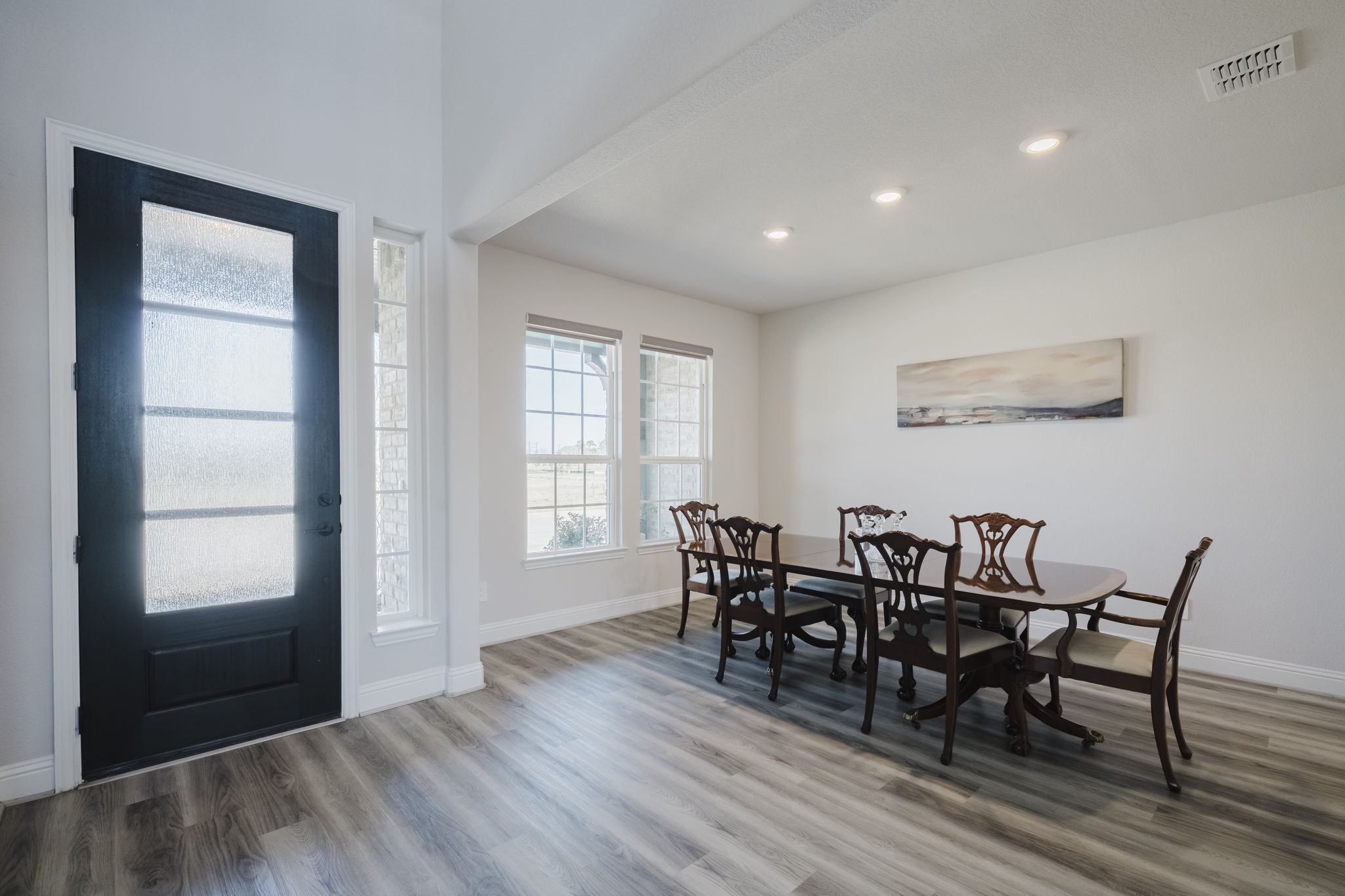 Open. Warm. Inviting.