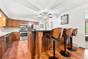  Photo 15